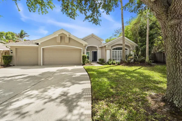 $625,000 | 2622 Southwest Longboat Way, Palm City, FL 34990