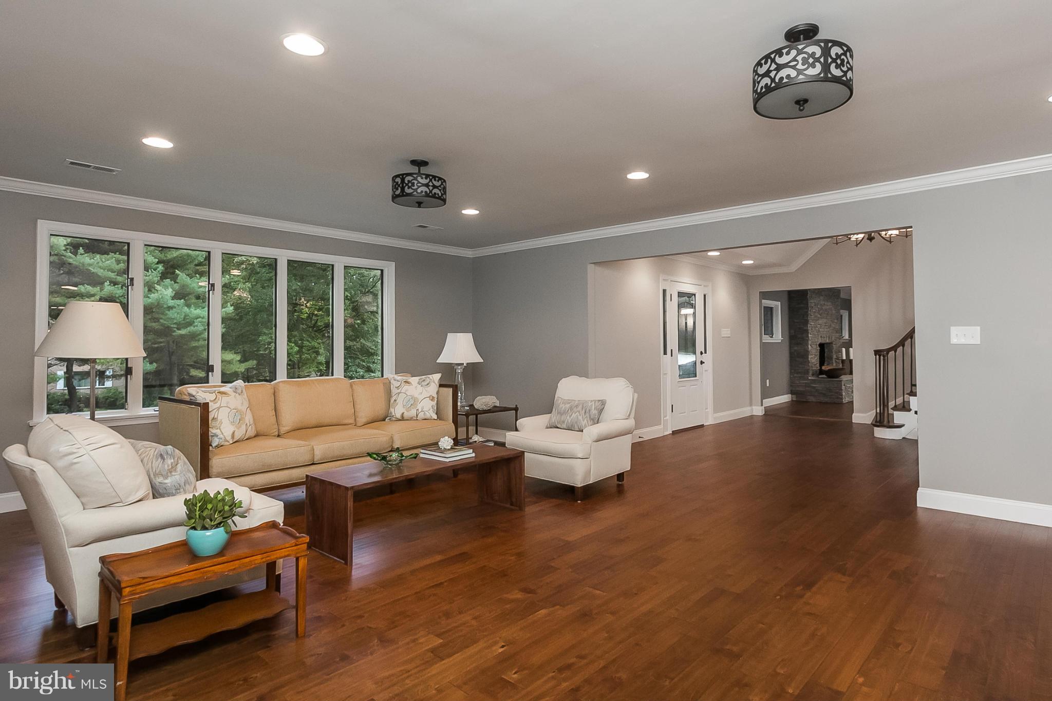 12844 Stone Eagle Road Phoenix, MD 21131 - Photo 2 of 30 Living Room