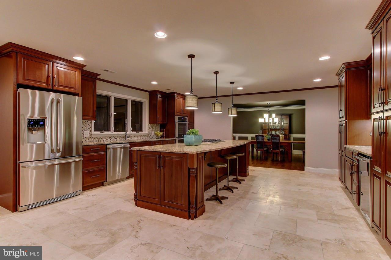 12844 Stone Eagle Road Phoenix, MD 21131 - Photo 5 of 30 Chef's Gourmet Kitchen
