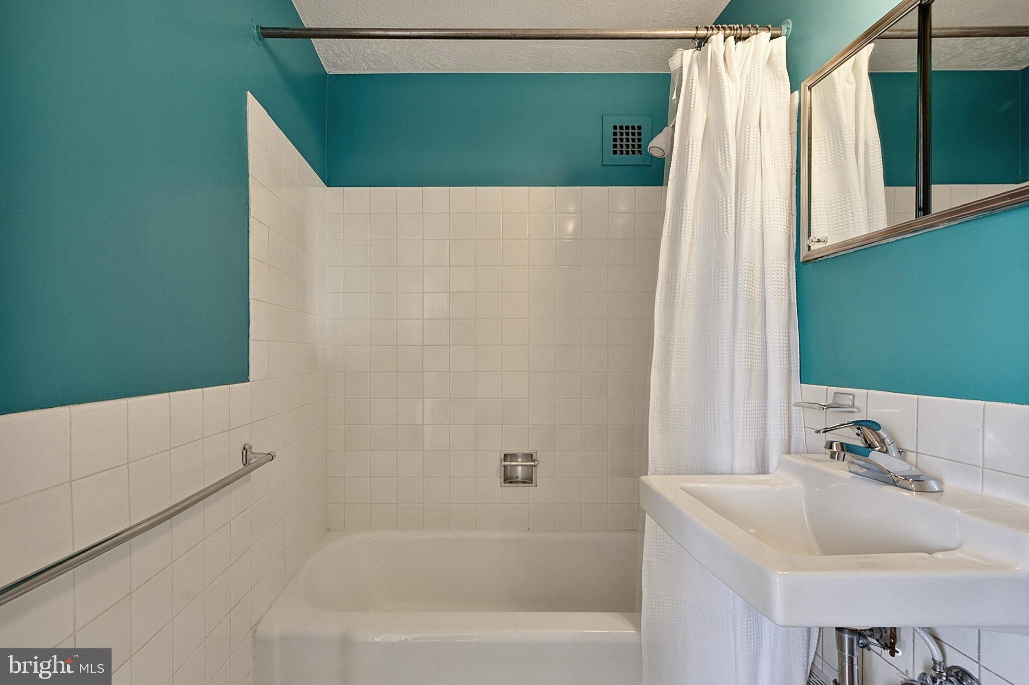 1301 Delaware Avenue Southwest, Unit 812 Washington, DC 20024 - Photo 35 of 89
