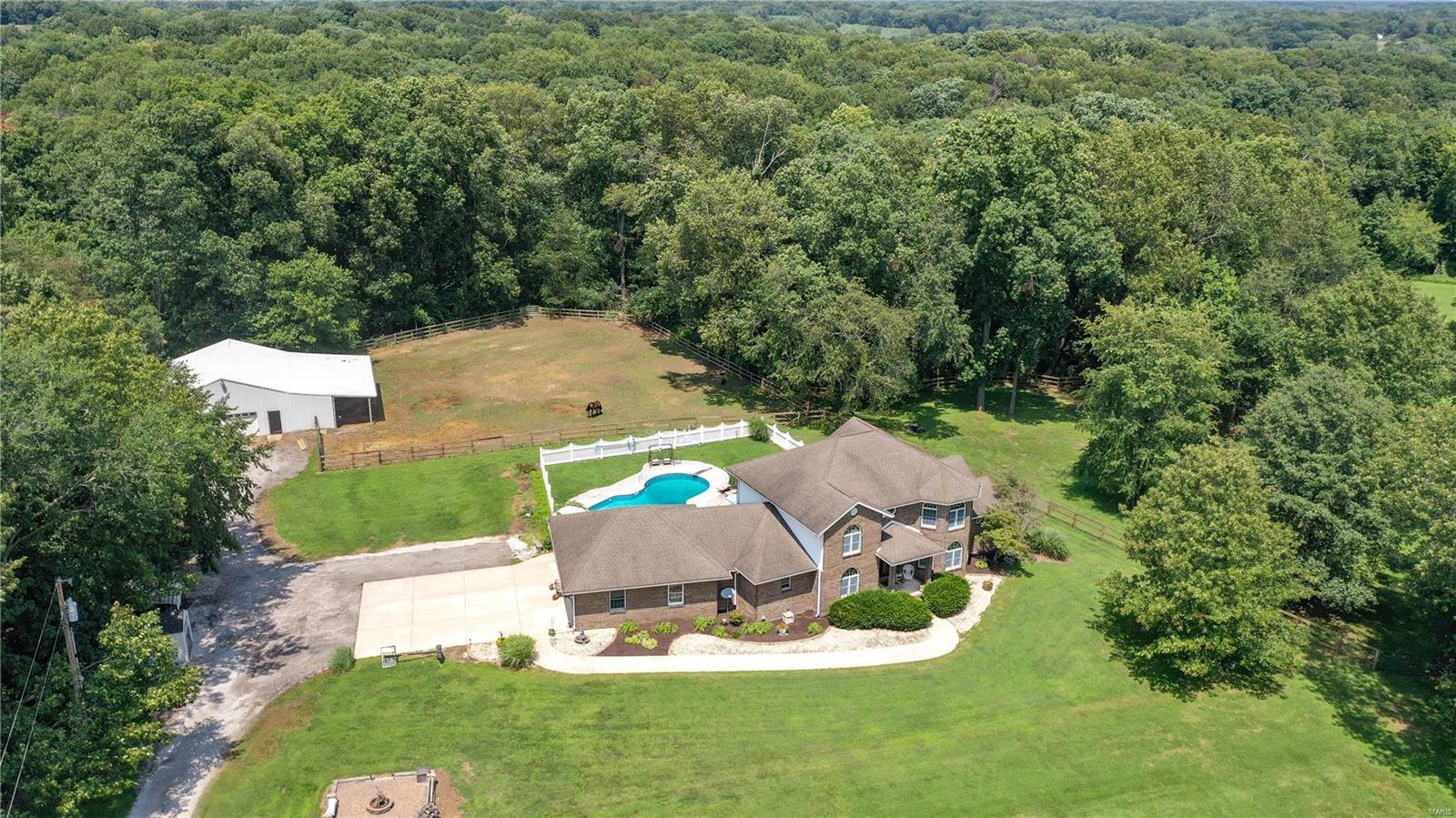 3459 Seiler Road Bethalto, IL 62010 - Photo 3 of 84