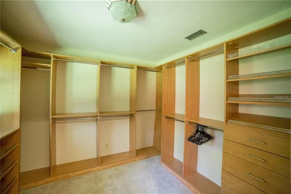 $2,300 | 1009 Northwest 39th Drive, Gainesville, FL 32605