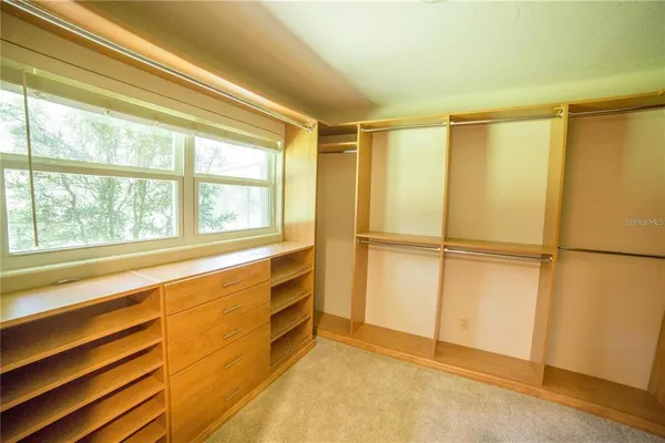 $2,300 | 1009 Northwest 39th Drive, Gainesville, FL 32605