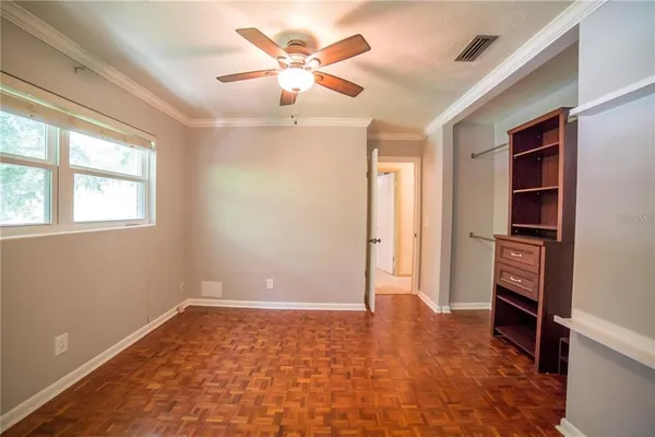 $2,300 | 1009 Northwest 39th Drive, Gainesville, FL 32605