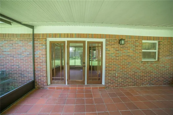 $2,300 | 1009 Northwest 39th Drive, Gainesville, FL 32605