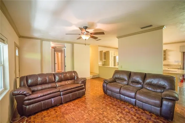 $2,300 | 1009 Northwest 39th Drive, Gainesville, FL 32605