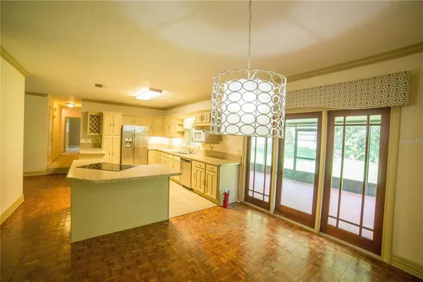 $2,300 | 1009 Northwest 39th Drive, Gainesville, FL 32605