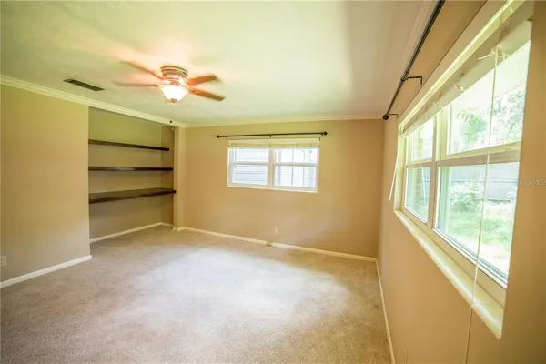 $2,300 | 1009 Northwest 39th Drive, Gainesville, FL 32605