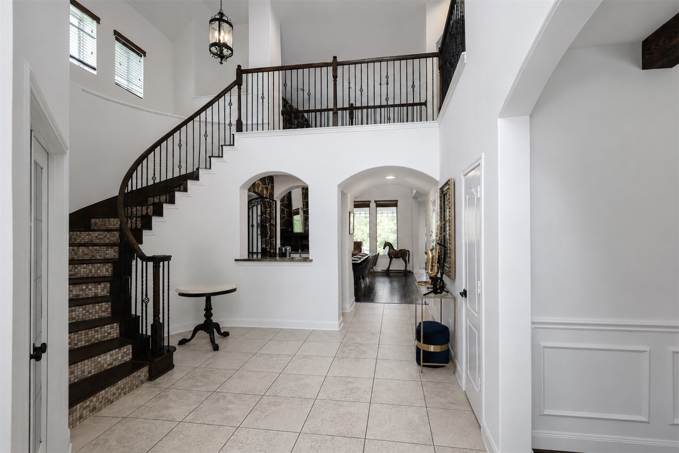 22 Sandwell Place Spring, TX 77389 - Photo 7 of 45 Spacious interiors