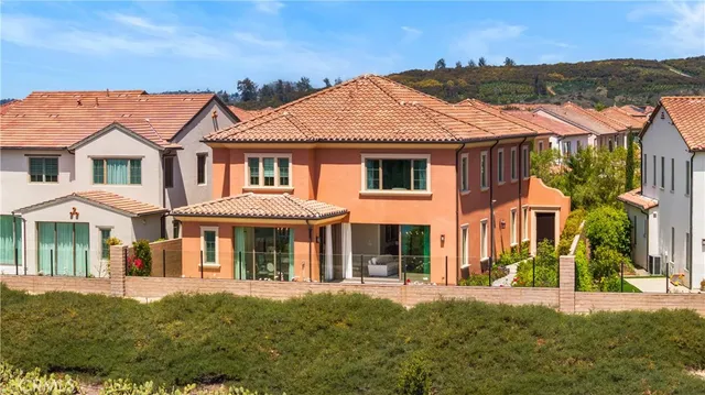 $4,680,000 | 163 Summerland, Irvine, CA 92602