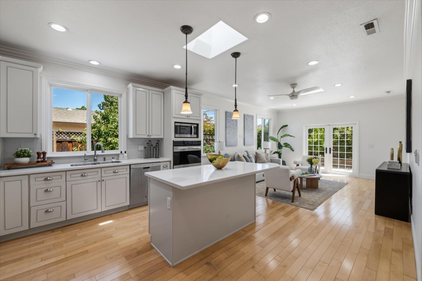 6448 Bollinger Road San Jose, CA 95129 - Photo 10 of 37 Gallery Image 10