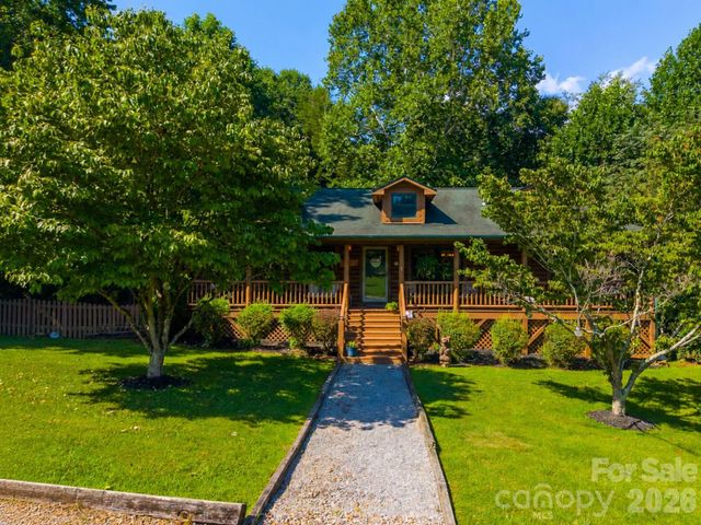 $675,000 | 91 Tibi Lane, Waynesville, NC 28785