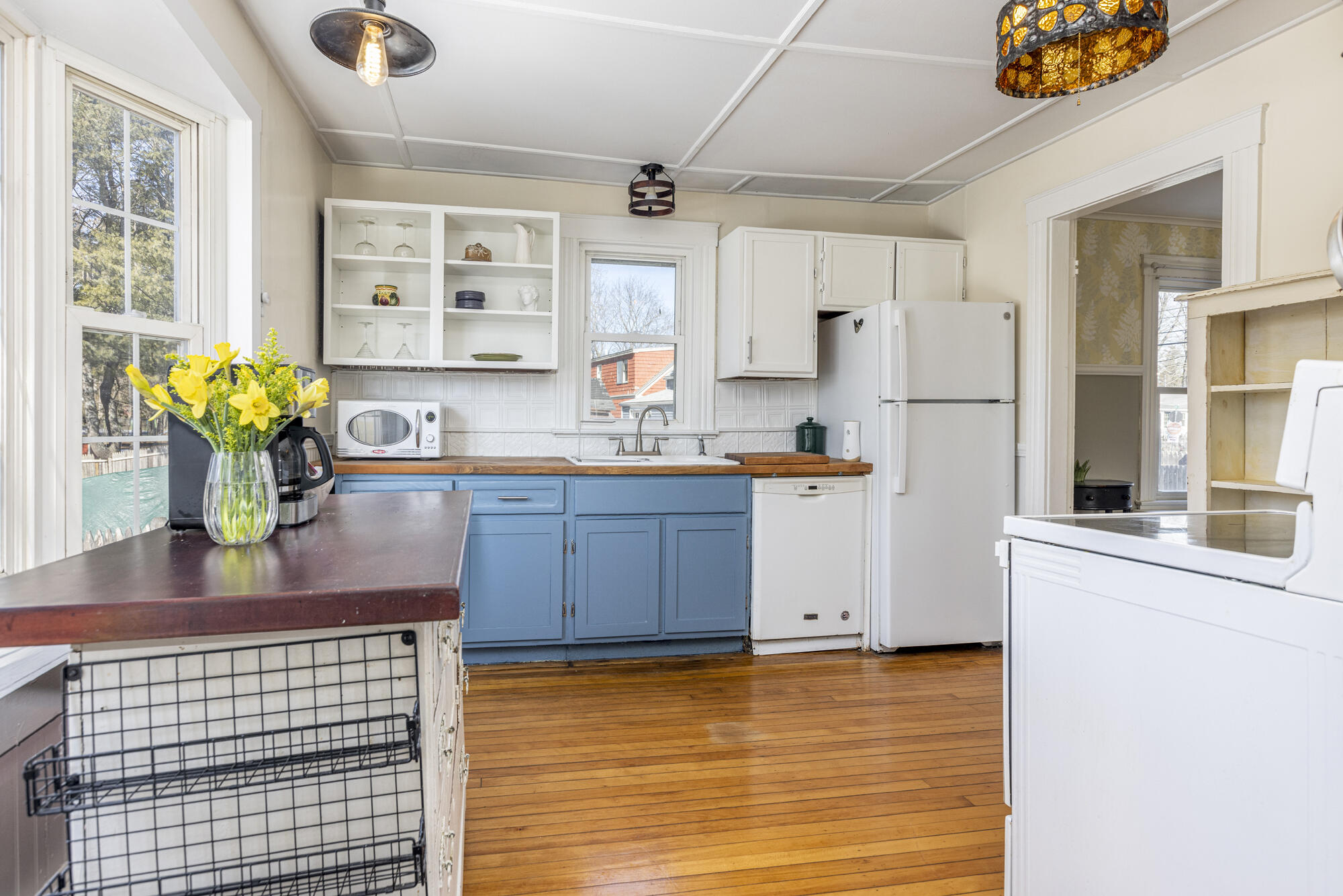 105 Mitchell Road South Portland, ME 04106 - Photo 4 of 45 105 MItchell Rd._001
