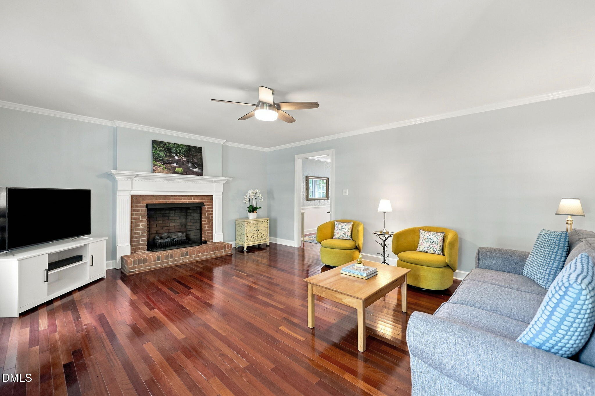 6524 Wynbrook Way Raleigh, NC 27612 - Photo 5 of 23 IMG_0702