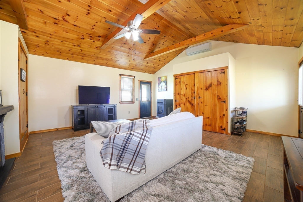 143 Coy Hill Road Warren, MA 01083 - Photo 7 of 40 Gallery Image 7