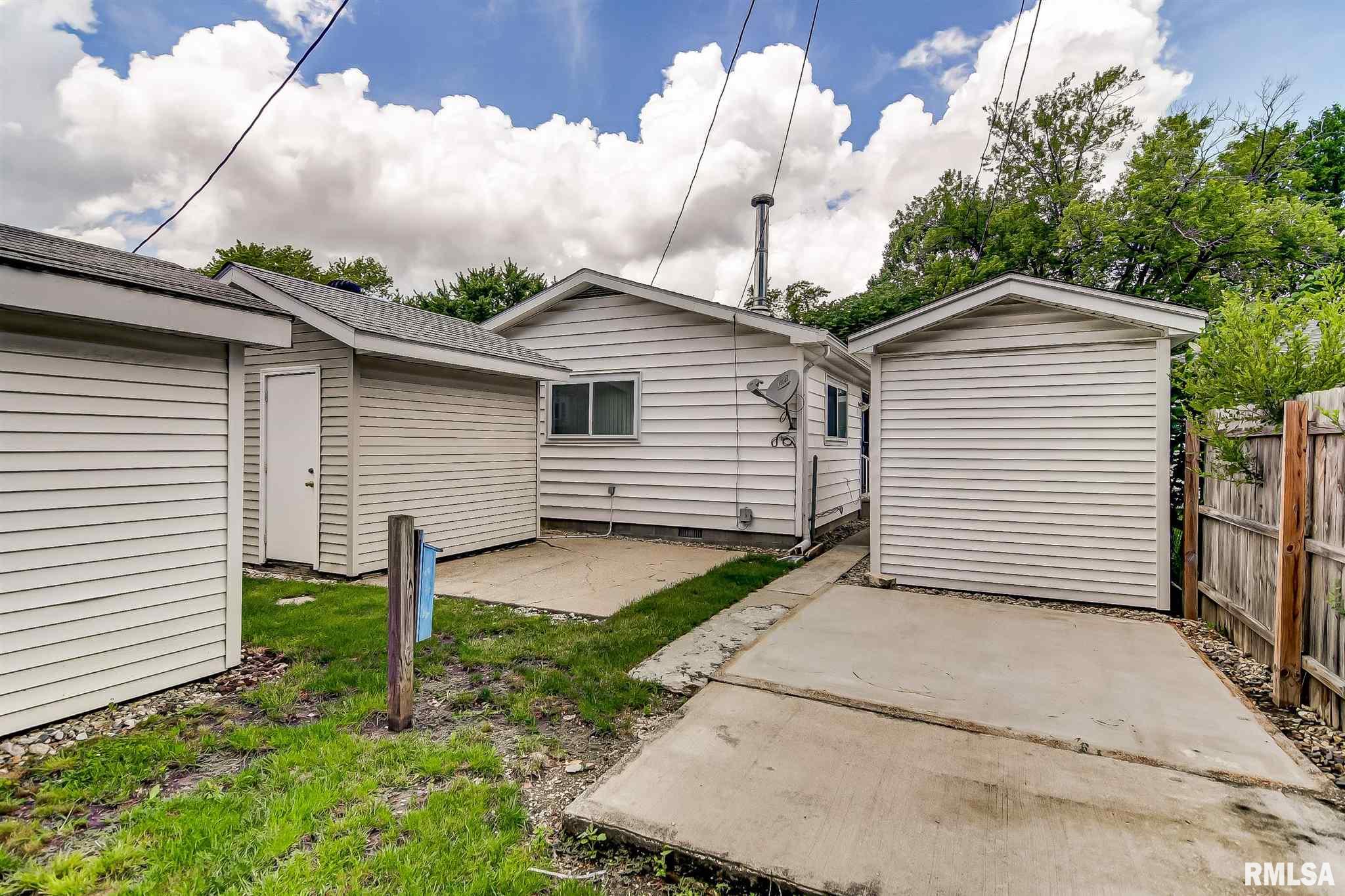 2260 East Watch Avenue Springfield, IL 62702 - Photo 5 of 31