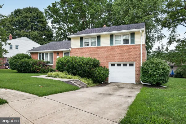 $500,000 | 1909 Lismore Lane, Catonsville, MD 21228