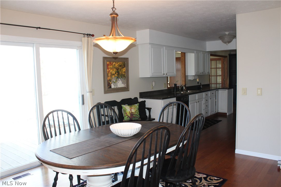 37181 Reeves Road Eastlake, OH 44095 - Photo 14 of 25 Gallery Image 14