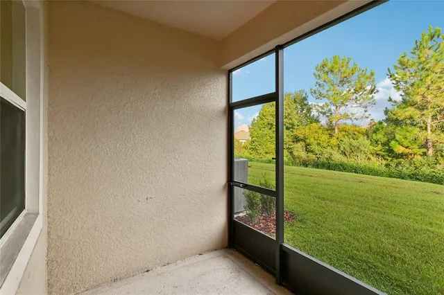 a view of an outdoor space and window