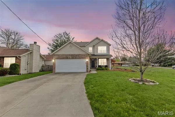 $310,000 | 216 West Harrison Street, Millstadt, IL 62260