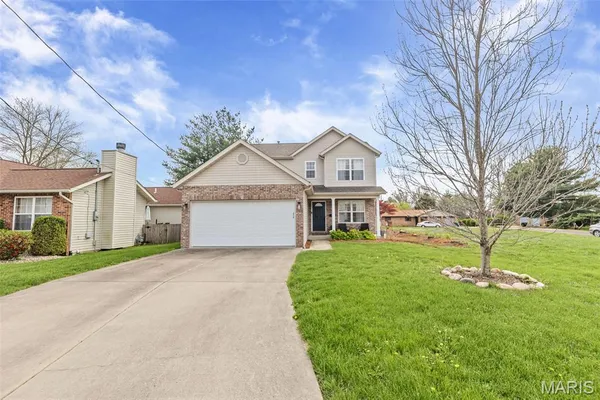 $310,000 | 216 West Harrison Street, Millstadt, IL 62260