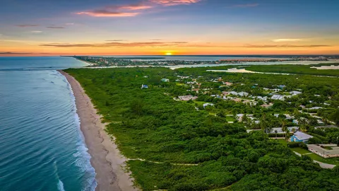 $1,740,000 | 2507 North Ocean Drive, Hutchinson Island, FL 34949