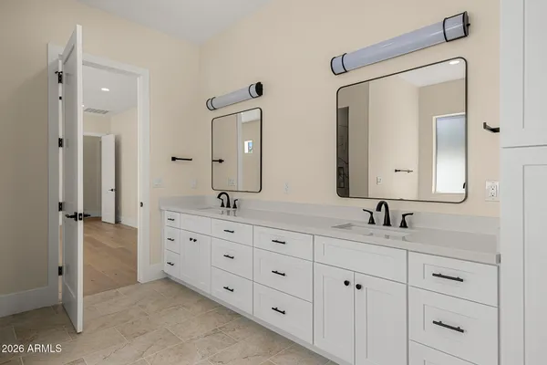 $1,645,000 | 4307 East Avalon Drive, Phoenix, AZ 85018