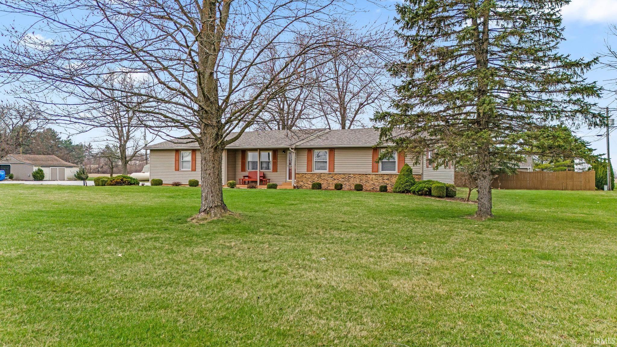 607 North Webster Road New Haven, IN 46774 - Photo 3 of 35