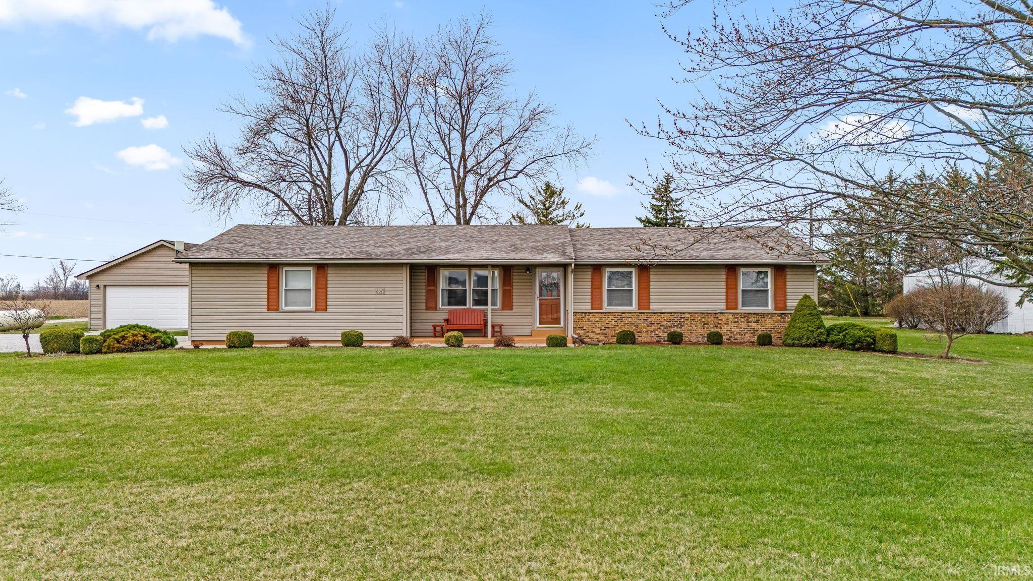 607 North Webster Road New Haven, IN 46774 - Photo 4 of 35