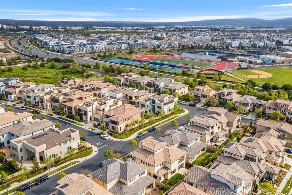 79 Gravity Irvine, CA 92618 - Photo 49 of 70 a view of a city