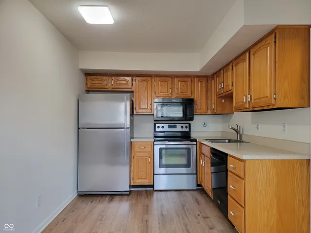 $130,000 | 6068 Wingedfoot Court, Indianapolis, IN 46254