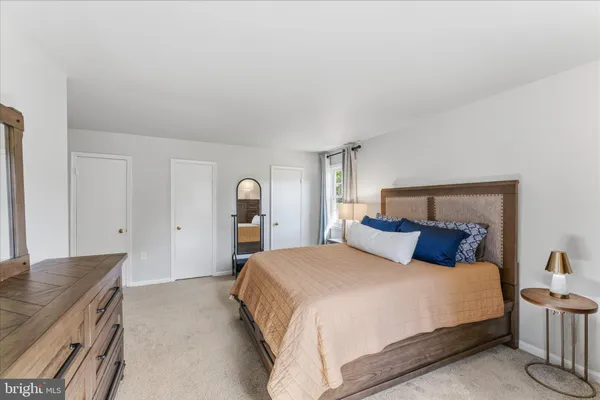 $620,000 | 6014 Ticonderoga Court, Burke, VA 22015