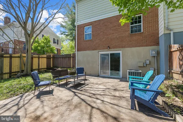 $620,000 | 6014 Ticonderoga Court, Burke, VA 22015