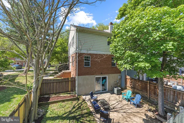 $620,000 | 6014 Ticonderoga Court, Burke, VA 22015