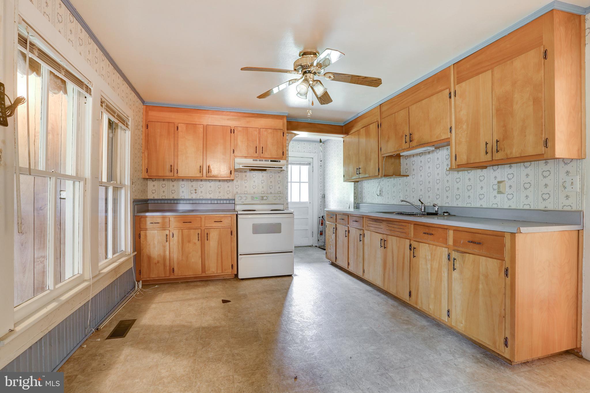 96 Mica Road Mineral, VA 23117 - Photo 3 of 41 Gallery Image 3