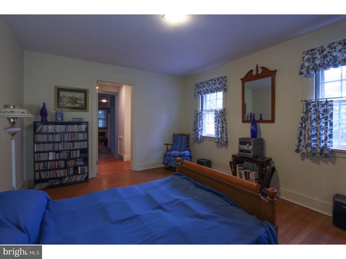 1233 Fairacres Road Rydal, PA 19046 - Photo 11 of 22