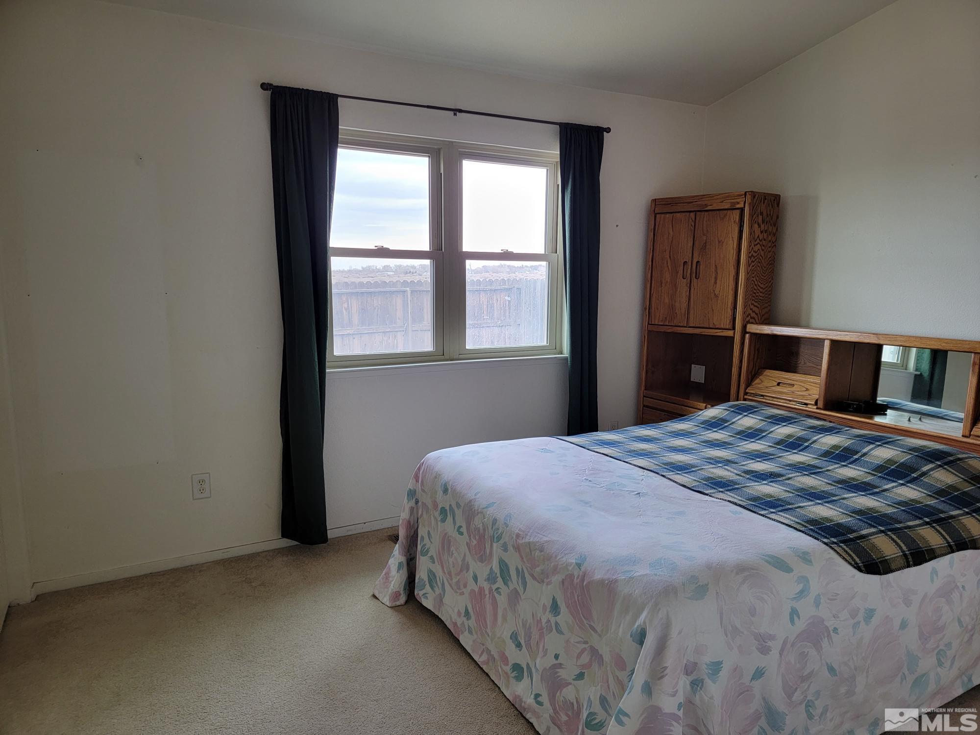 516 St Louis Road Fernley, NV 89408 - Photo 5 of 11 Photo 5