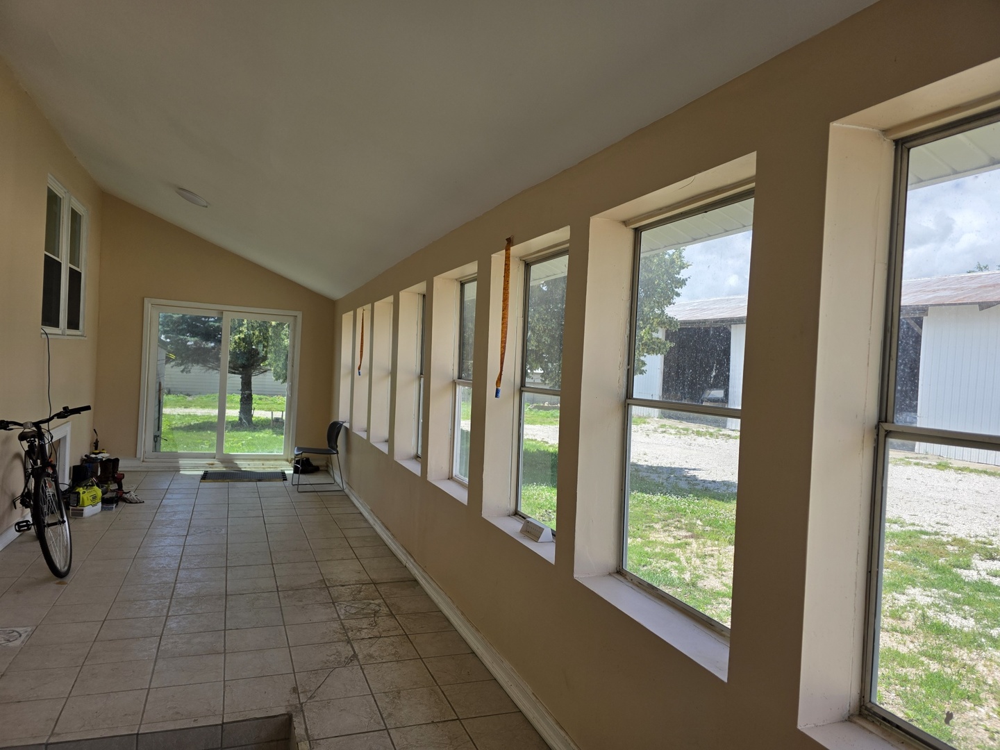 12257 Waterman Road Waterman, IL 60556 - Photo 19 of 67 Gallery Image 19