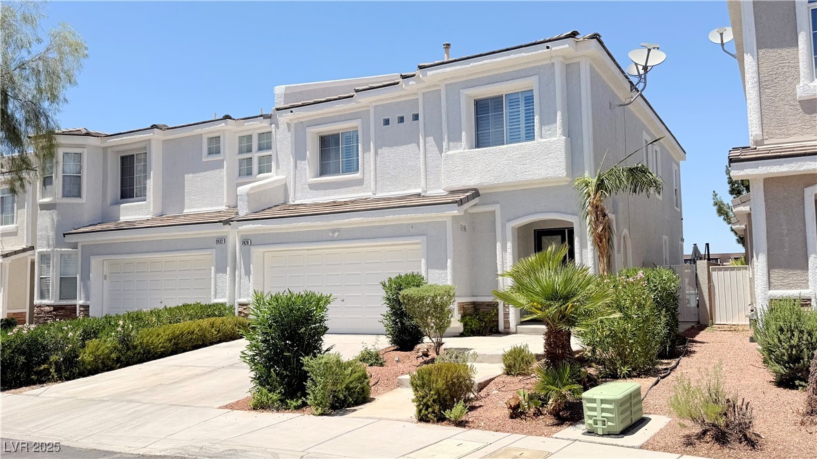 2428 Devotion Ridge Drive Henderson, NV 89052 - Photo 3 of 31