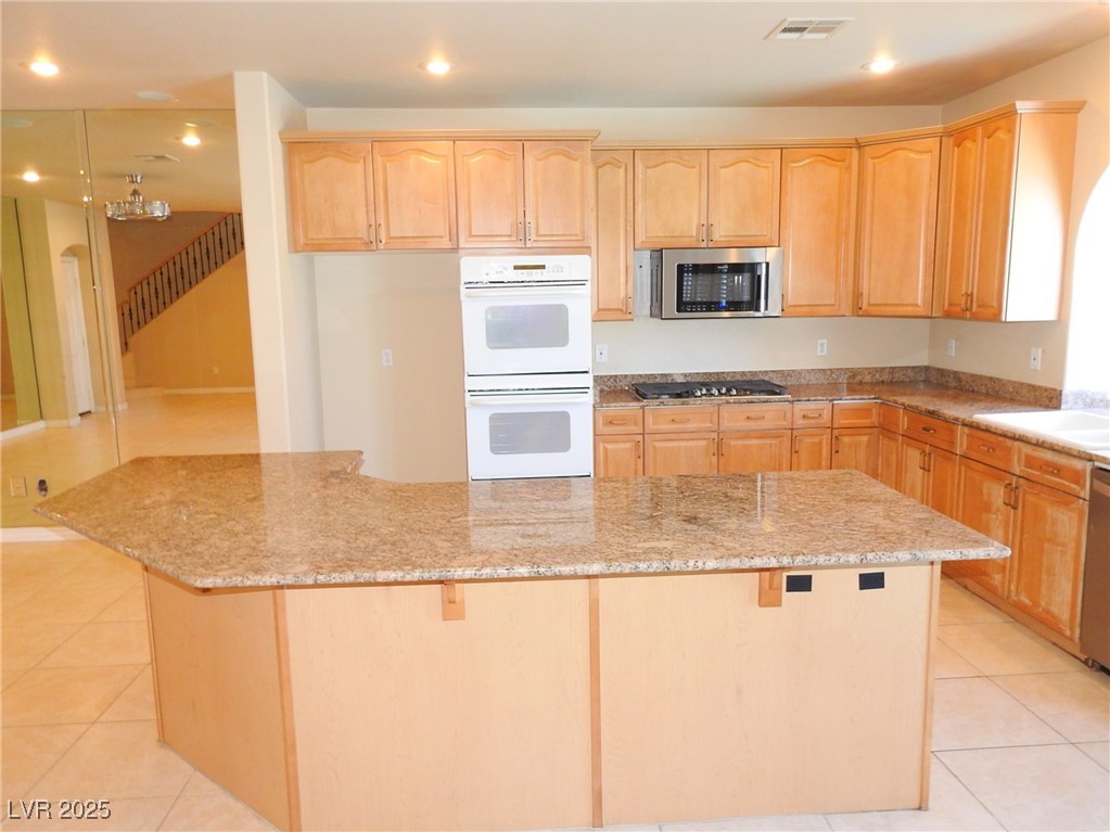 2428 Devotion Ridge Drive Henderson, NV 89052 - Photo 9 of 31