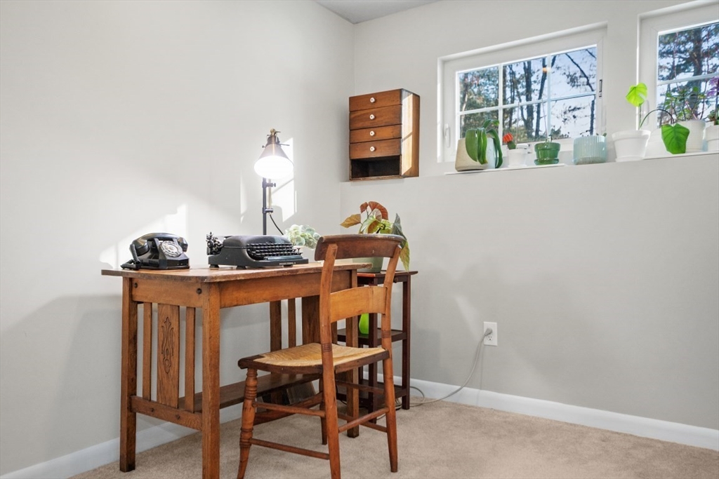 11 Magnolia Road Sudbury, MA 01776 - Photo 25 of 36 Gallery Image 25