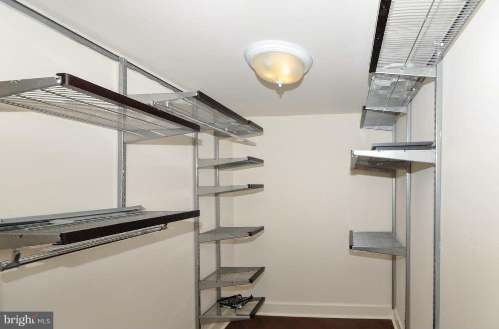 11800 Sunset Hills Road, Unit 722 Reston, VA 20190 - Photo 12 of 21 Interior (General)
