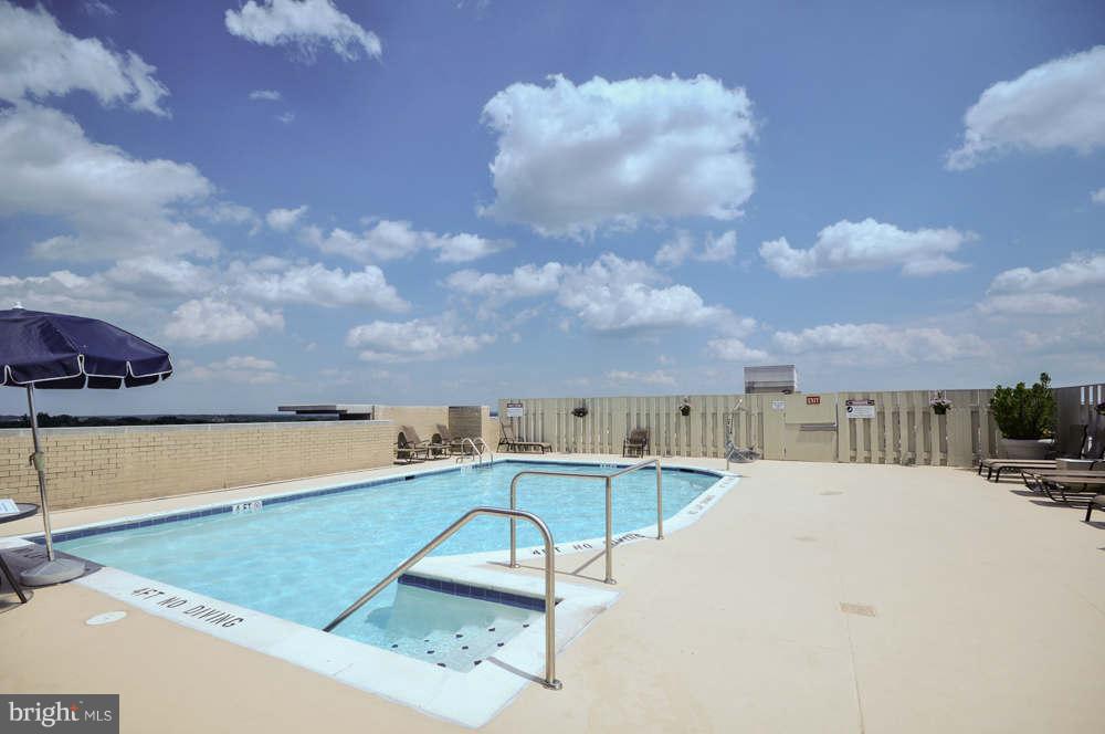 11800 Sunset Hills Road, Unit 722 Reston, VA 20190 - Photo 16 of 21 Exterior (General)