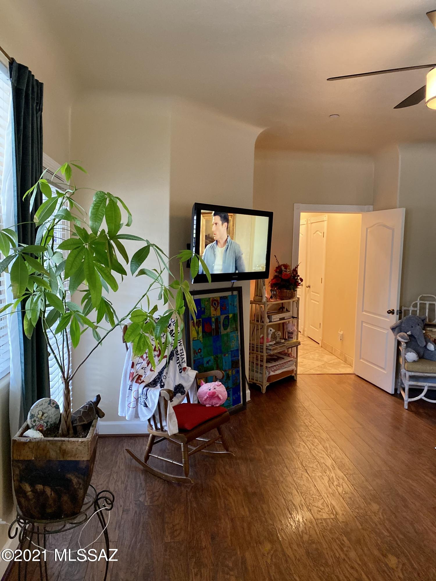2330 East Prince Road Tucson, AZ 85719 - Photo 13 of 20 Gallery Image 13