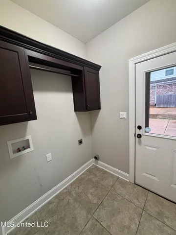 $2,495 | 3153 Fossil Hill Drive, Hernando, MS 38632