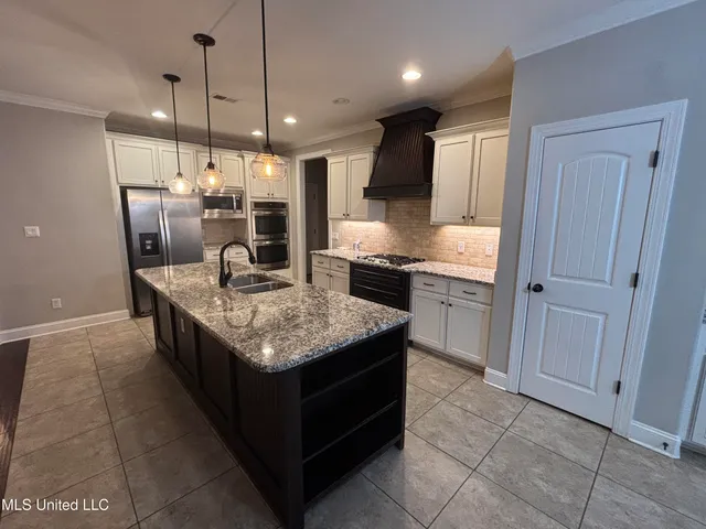 $2,495 | 3153 Fossil Hill Drive, Hernando, MS 38632