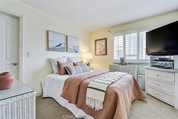 $1,799,000 | 2313 Nelson Avenue, Unit A, Redondo Beach, CA 90278