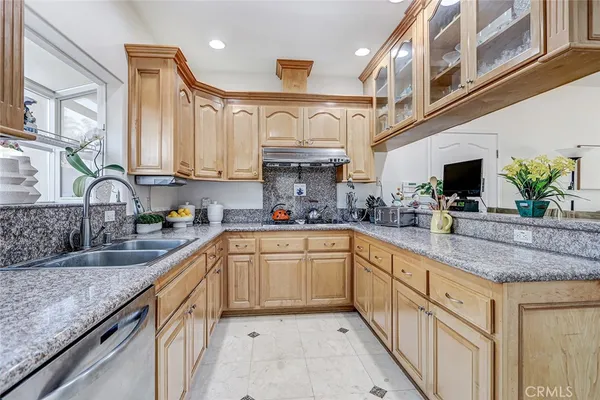 $1,799,000 | 2313 Nelson Avenue, Unit A, Redondo Beach, CA 90278