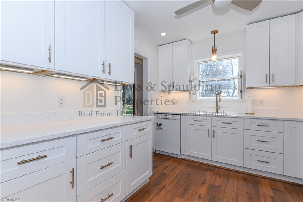 312 Ray Lanning Road Winston-Salem, NC 27107 - Photo 12 of 35