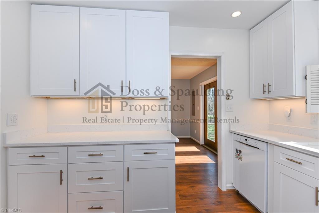 312 Ray Lanning Road Winston-Salem, NC 27107 - Photo 13 of 35